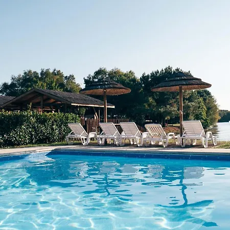 Avec Vue Sur Le Domaine De Pitrot Villa *