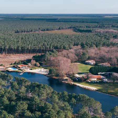 Avec Vue Sur Le Domaine De Pitrot Villa *